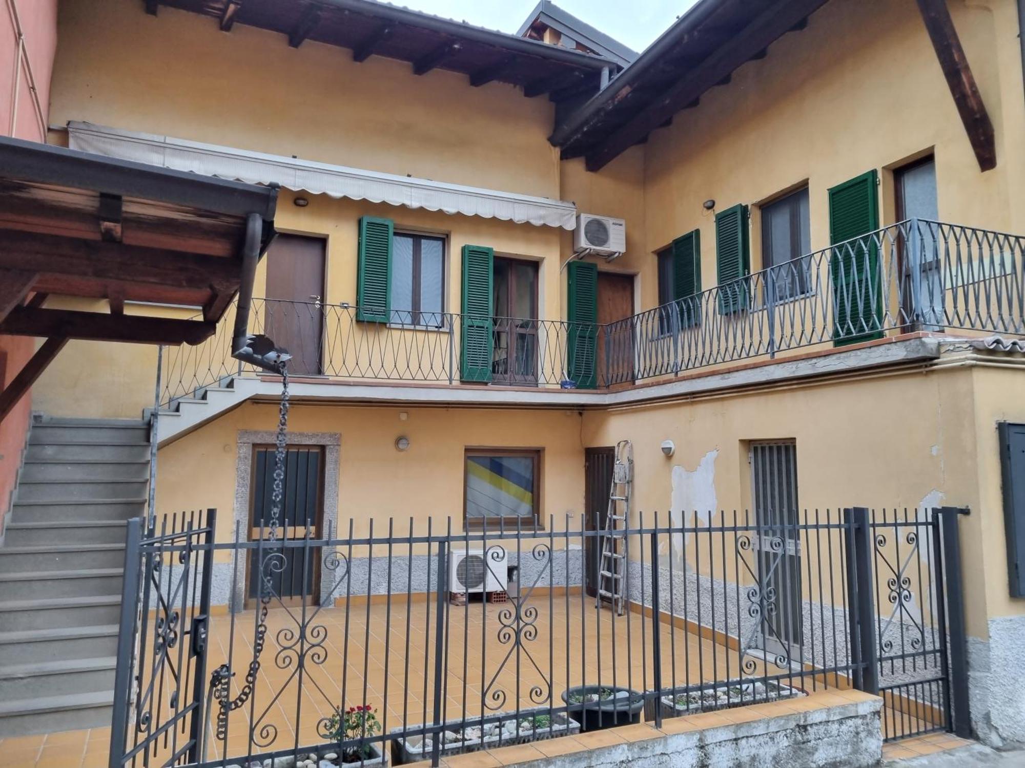 Sweet Home Azzano San Paolo Exterior photo